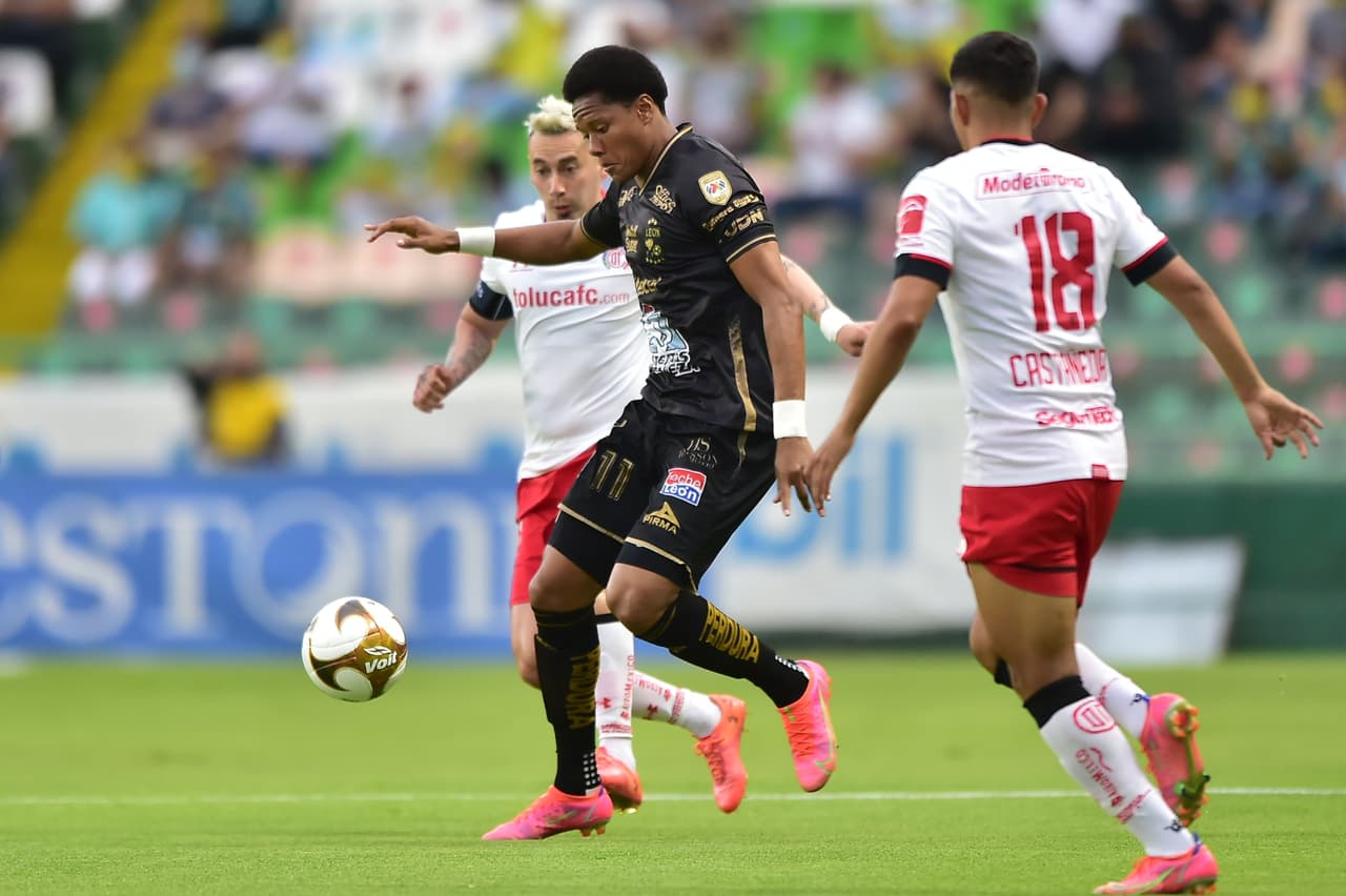 Toluca dio la campanada y se metió a la casa del campeón para dejarlo eliminado del Guardianes 2021.