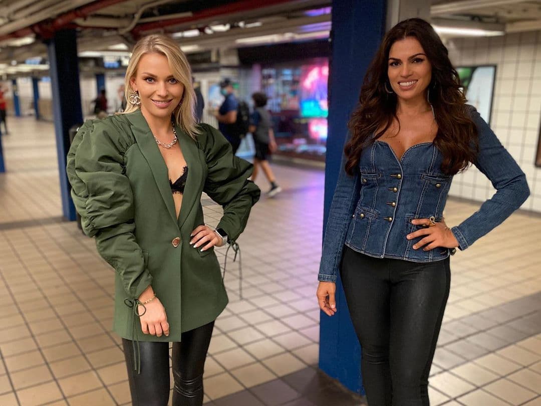 Platicamos con 
<a href="https://www.univision.com/shows/despierta-america/mi-amor-te-estoy-siendo-infiel-irina-baeva-confiesa-como-se-siente-sin-gabriel-soto-viviendo-en-nueva-york-video">Irina Baeva</a> y hasta paseamos un poco por Nueva York con ella, mientras nos contó cómo le va con esta nueva vida.