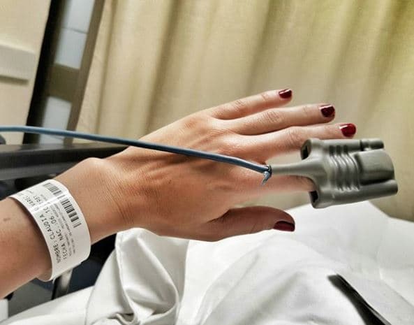 El 25 de febrero de 2016 la actriz publicó en su cuenta de Intagram esta imagen a la que agregó: "Influenza, sinusitis y bronquitis...¿Algo más? [...] Las estadísticas que dan de casos de influenza son mentira, con decirles que el Tamiflu está agotado...".