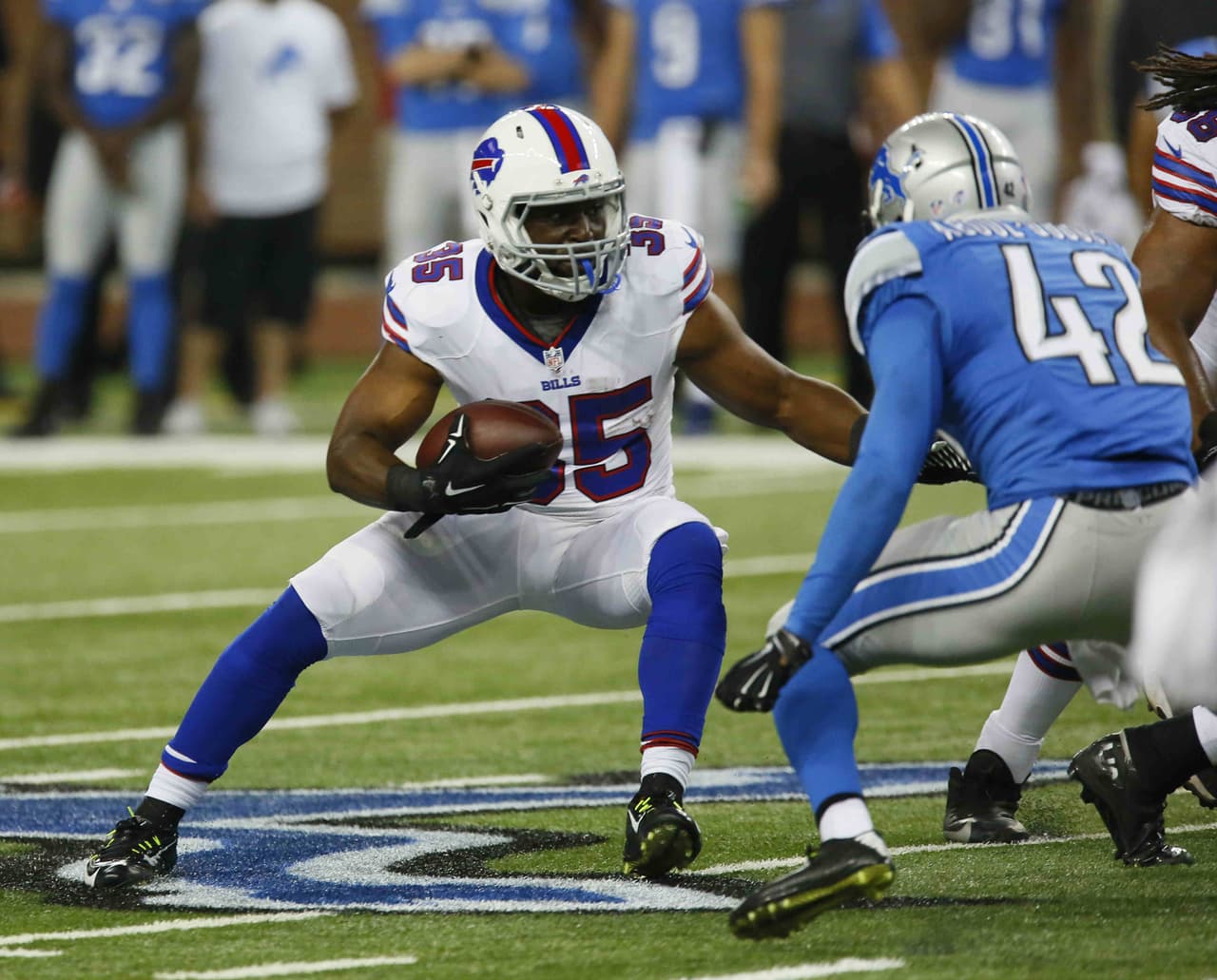 Seattle contrató al corredor Bryce Brown quien será tercero en backfield