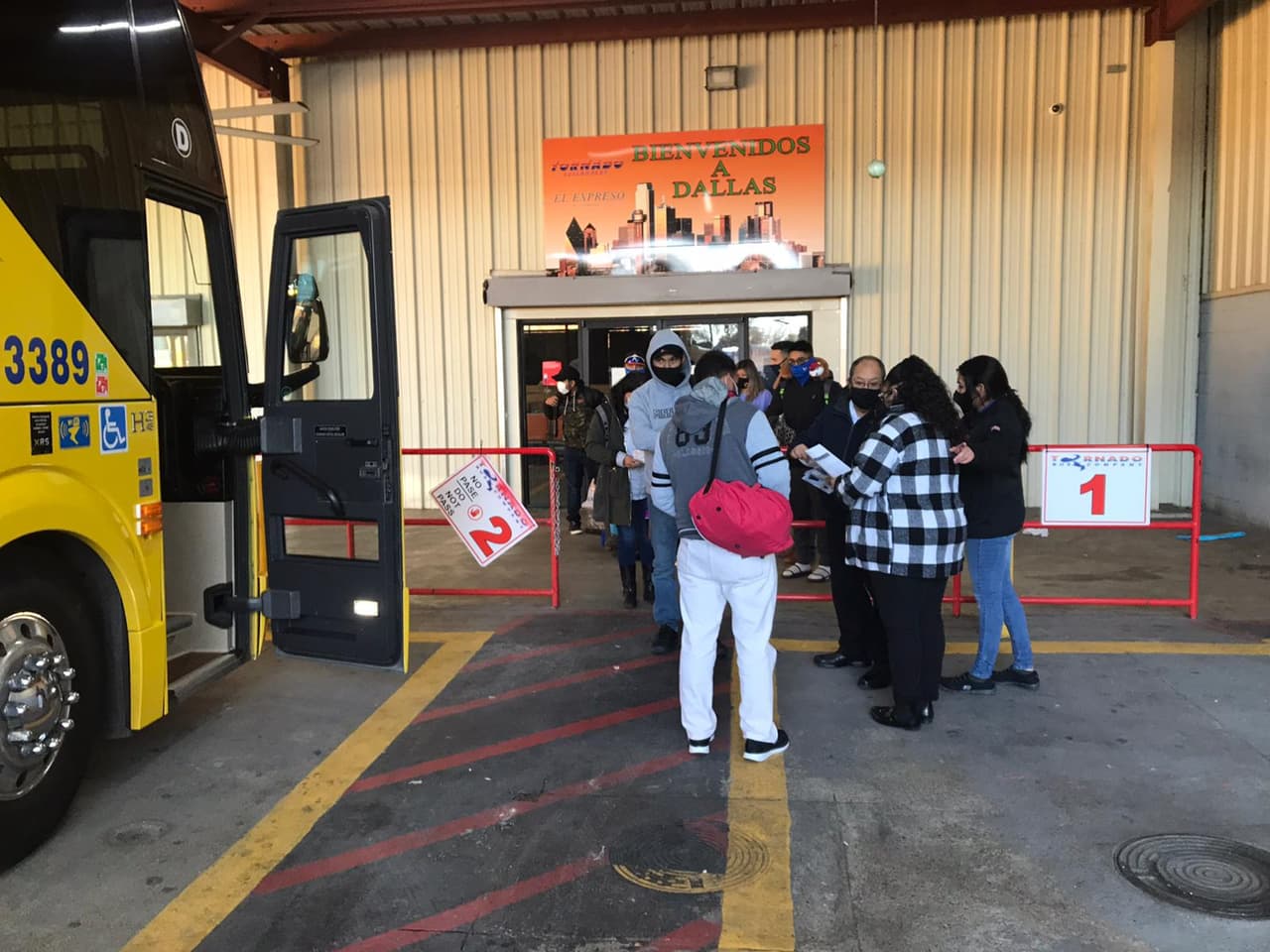 Antes de viajar es importante que revise la tasa de contagios en su lugar de destino.