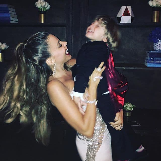 Bailando con el más guapo de la noche, Jeremy Maguire.