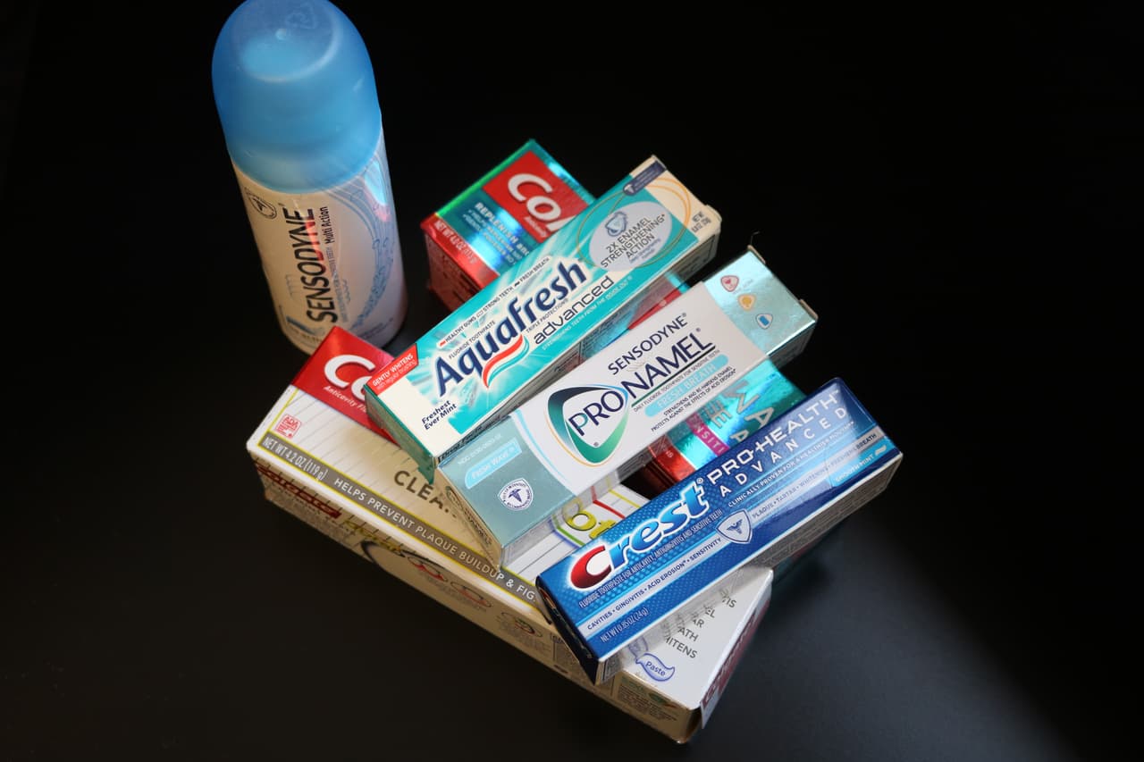 <b>3. Use fluoridated toothpaste: </b>Fluoride helps to strengthen teeth and reduce the risk of cavities. To protect your teeth, make sure to brush with a toothpaste that contains fluoride and has the American Dental Association seal of approval.
