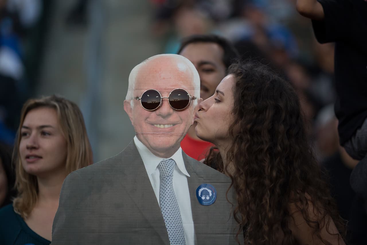 Sanders debe pensar qué hacer tras la derrota: ¿Será el Ford de 1980 o el Reagan de 1976?