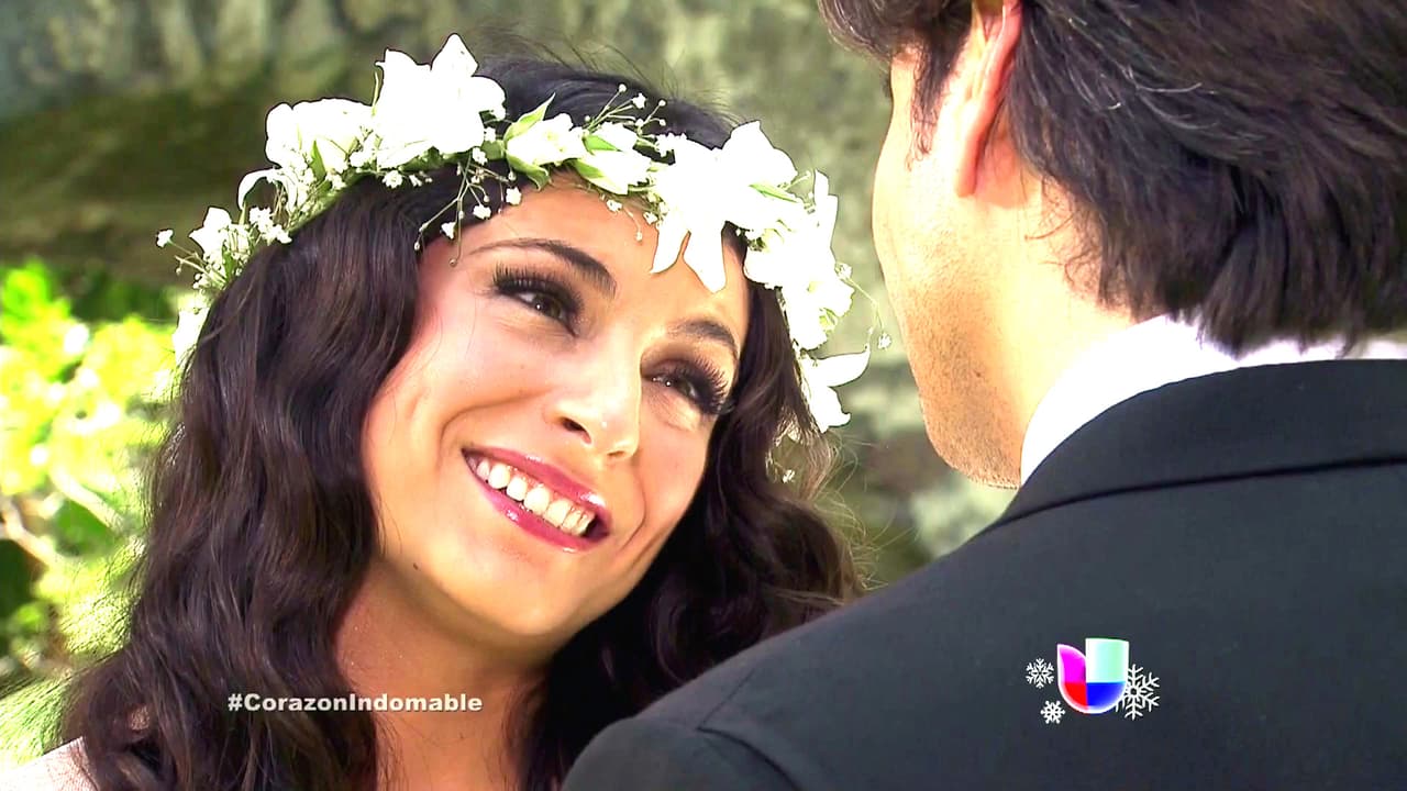Ana Brenda también se casó en "Corazón Indomable". ¡Con esa sonrisa cautivó a todos!