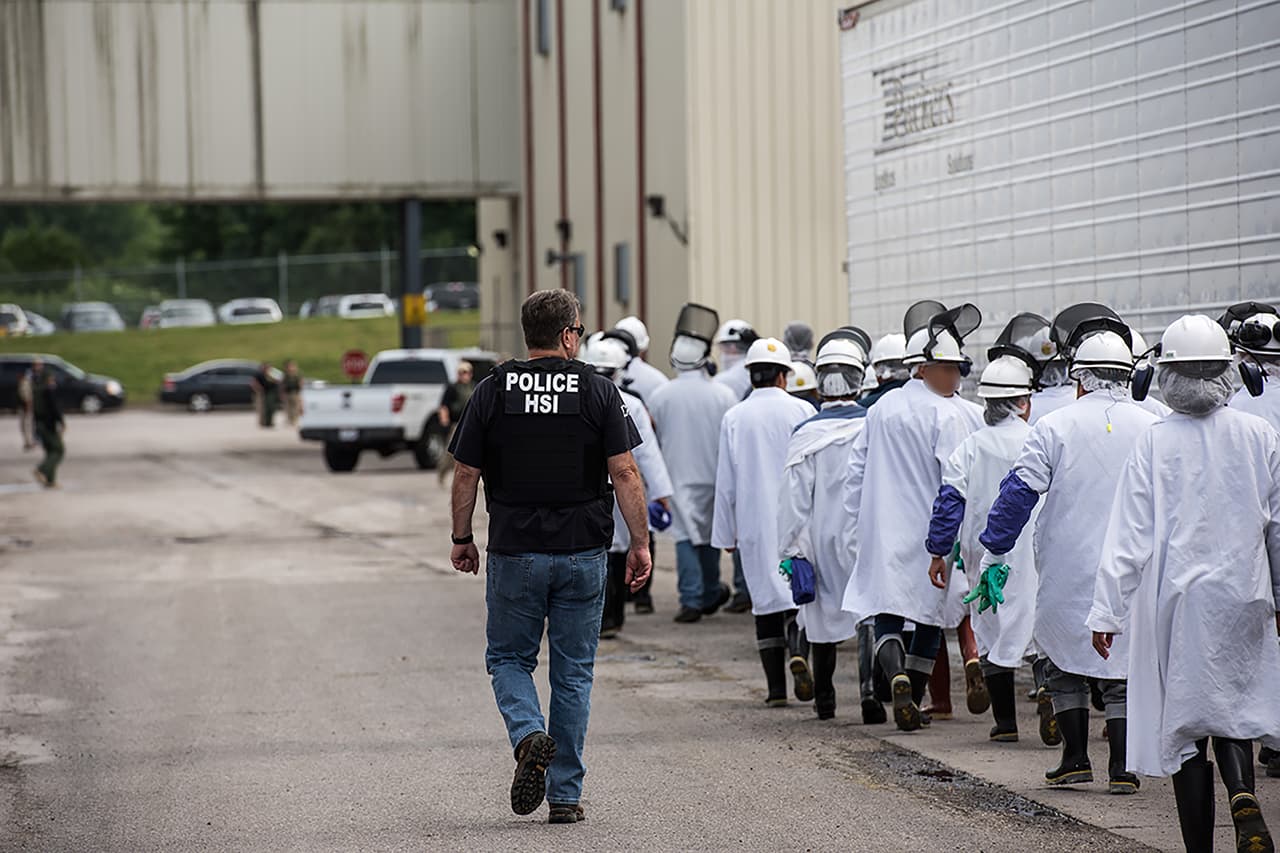 Veronica Dahlberg, directora ejecutiva del grupo de defensa de los latinos HOLA Ohio, dijo que la mayoría de las personas arrestadas eran ciudadanos de Guatemala.