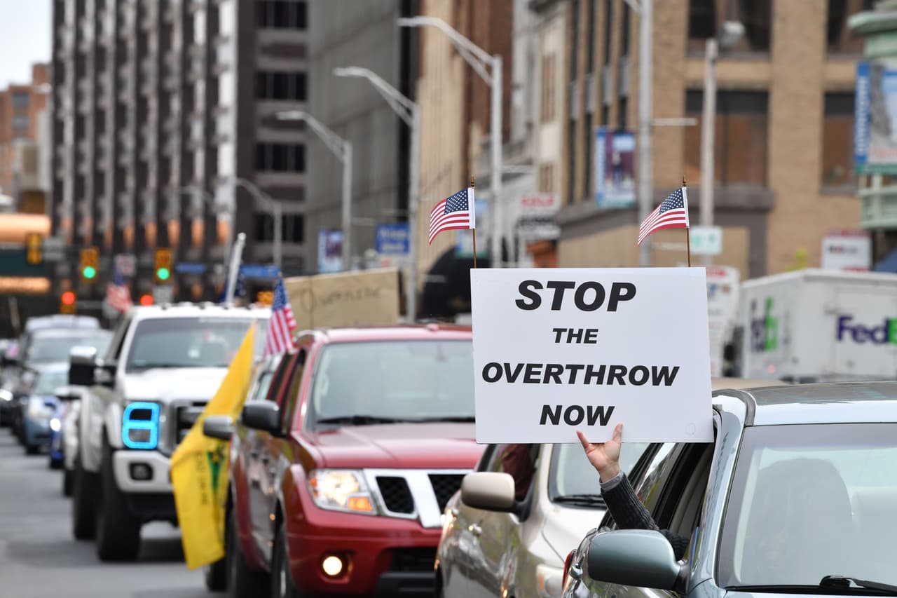 A medida que las cuentas bancarias disminuyen, la ciencia que rodea a COVID-19 evoluciona y los nervios se debilitan, la opinión de cuándo reabrir es mixta.