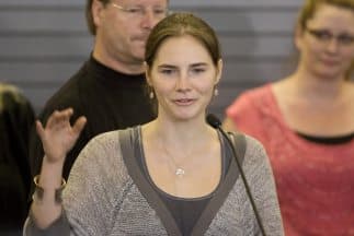 Amanda Knox, de asesina a reportera freelance en Seattle