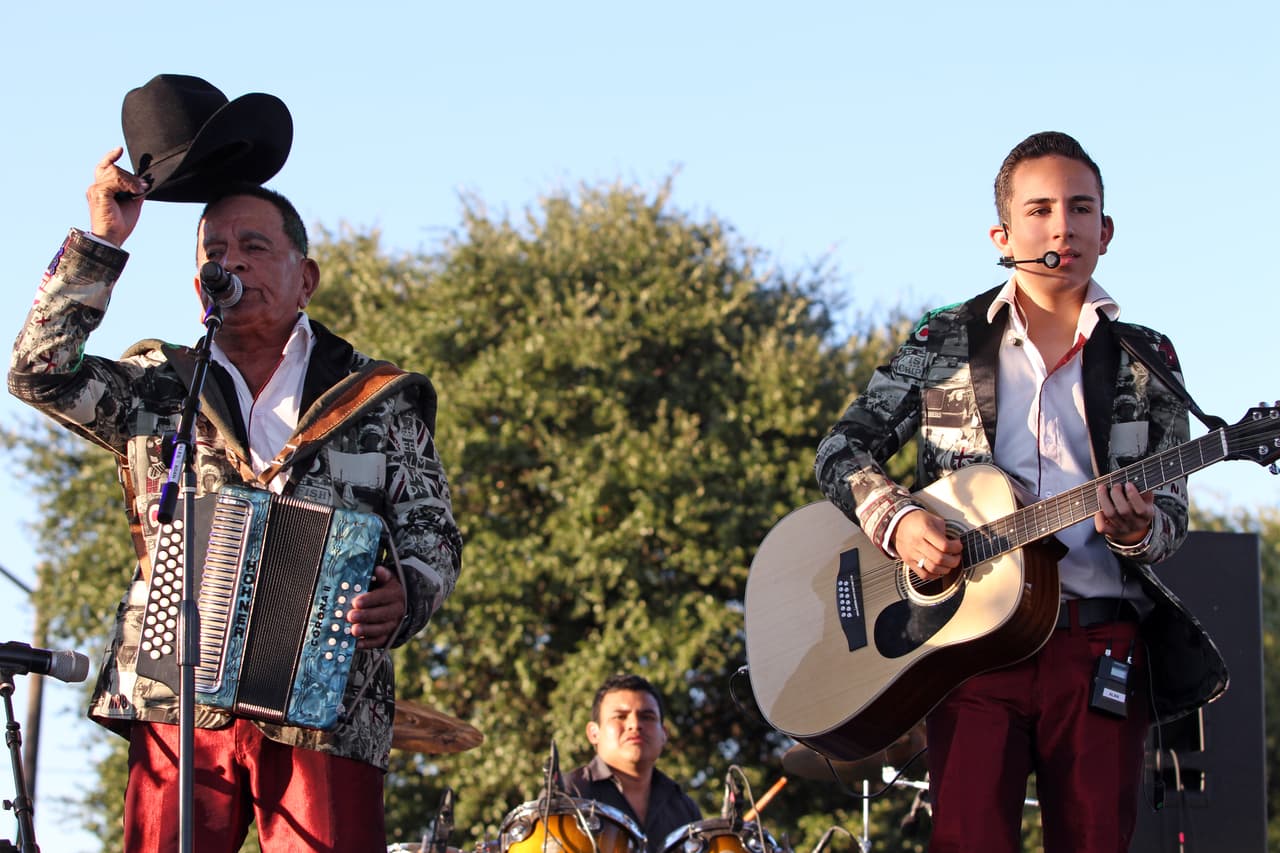 Uforia Dallas celebró en grande en La Gran Plaza