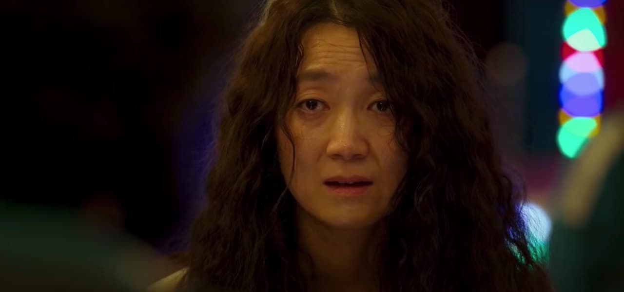 Esa escena también cumplió la advertencia de Mi-nyeo, quien le anunció a Deok-su durante un momento íntimo que lo mataría, si el gánster la llegaba a traicionar.