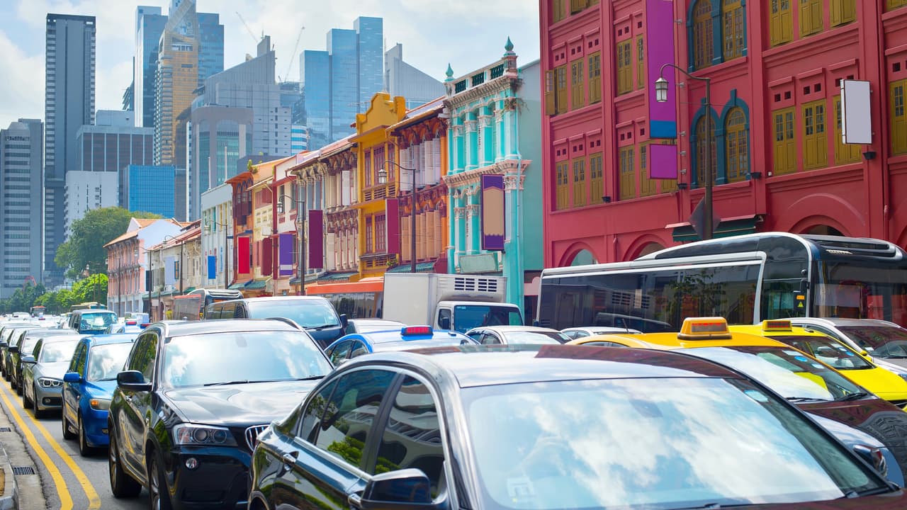 <h3 class="cms-H3-H3">14. Singapur</h3>
<br>Puesto en 2017: 
<b>14</b>
<br>Horas perdidas por habitante en tráfico pesado: 
<b>105</b>