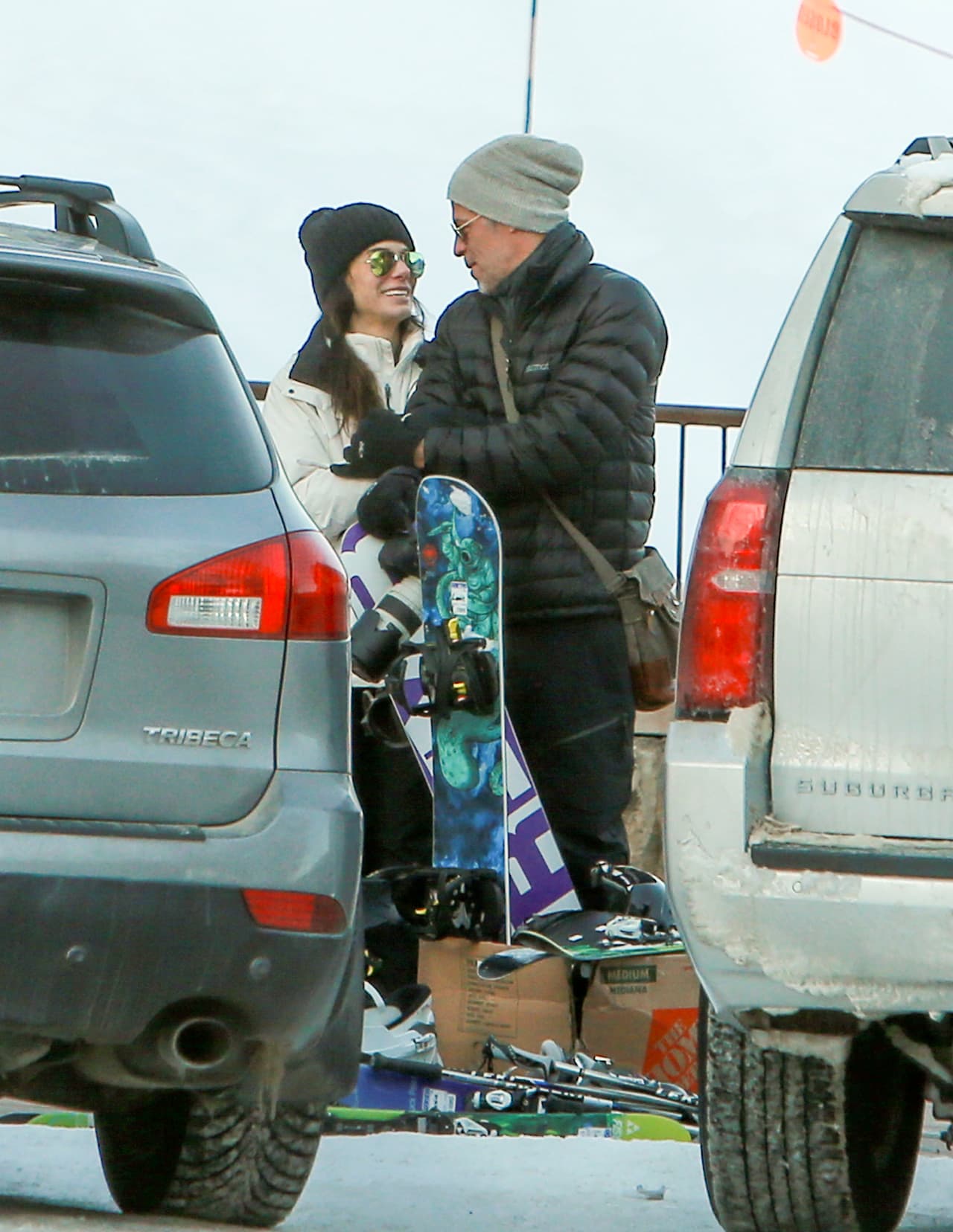 Sandra y Bryan se ven muy enamorados.