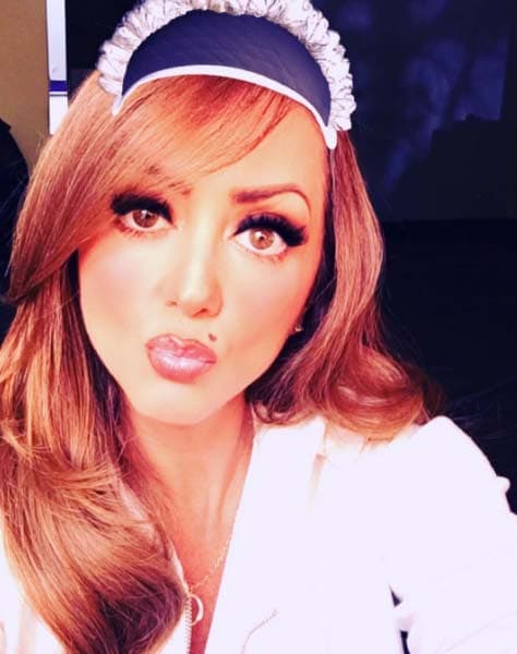 ¿Se le ofrece algo joven?