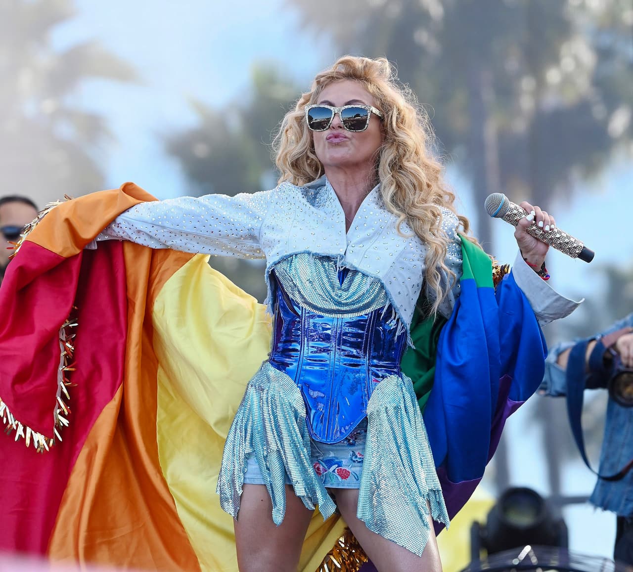 'Pau' subió al escenario del Pride Music Festival en Long Beach, California, este domingo 10 de julio.
