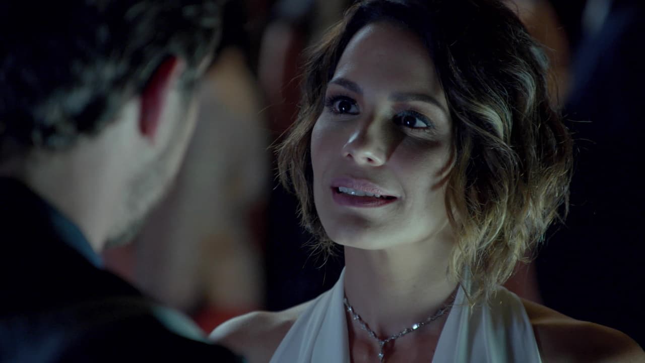 Después de no verse por casi 20 años, Benjamín y Zoe se reencontraron en Nueva York durante la presentación de Ricardo. El flechazo entre ellos fue inevitable.