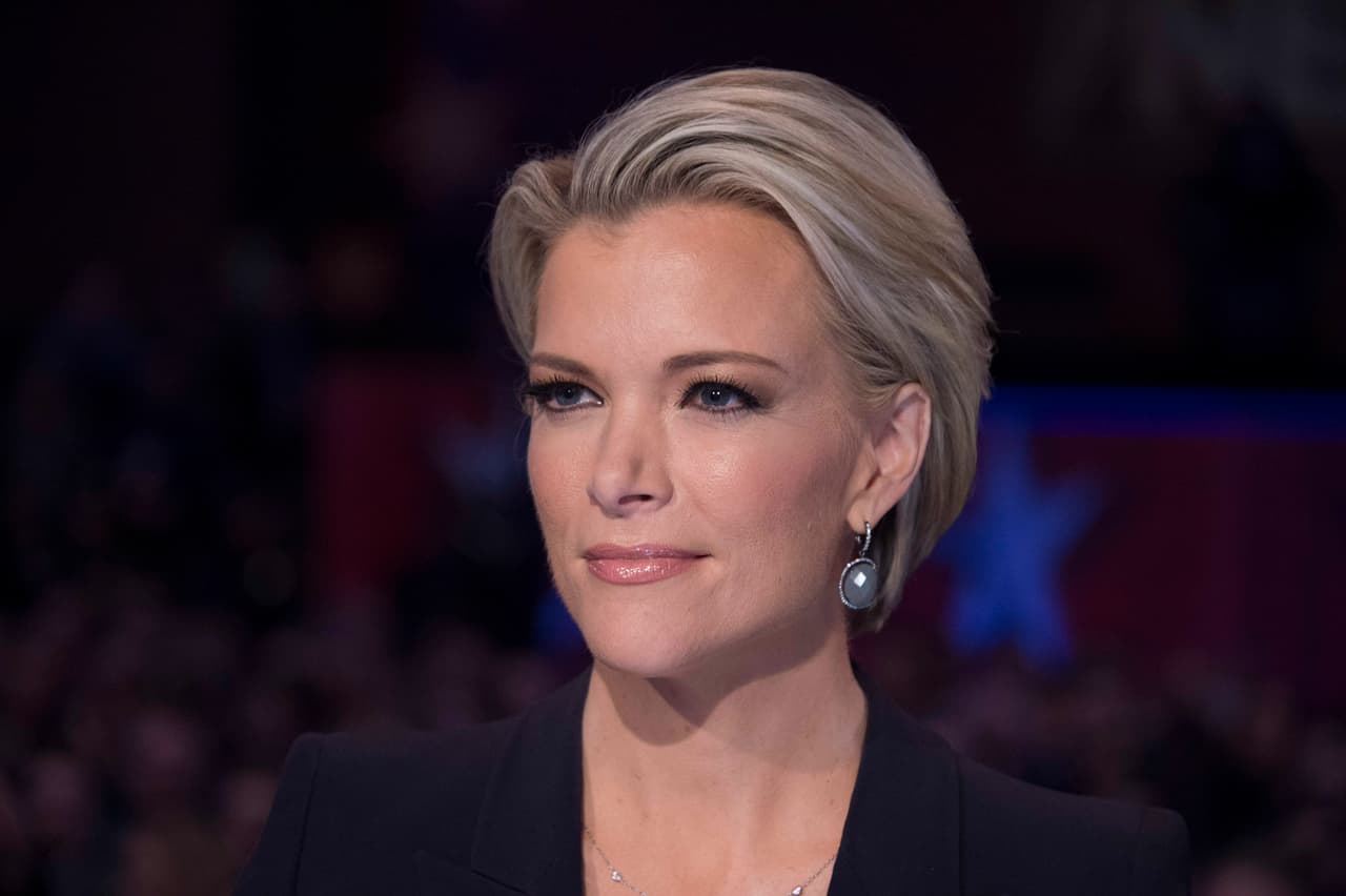 Difusor de noticias falsas revela un audio que grabó en secreto de una entrevista con Megyn Kelly