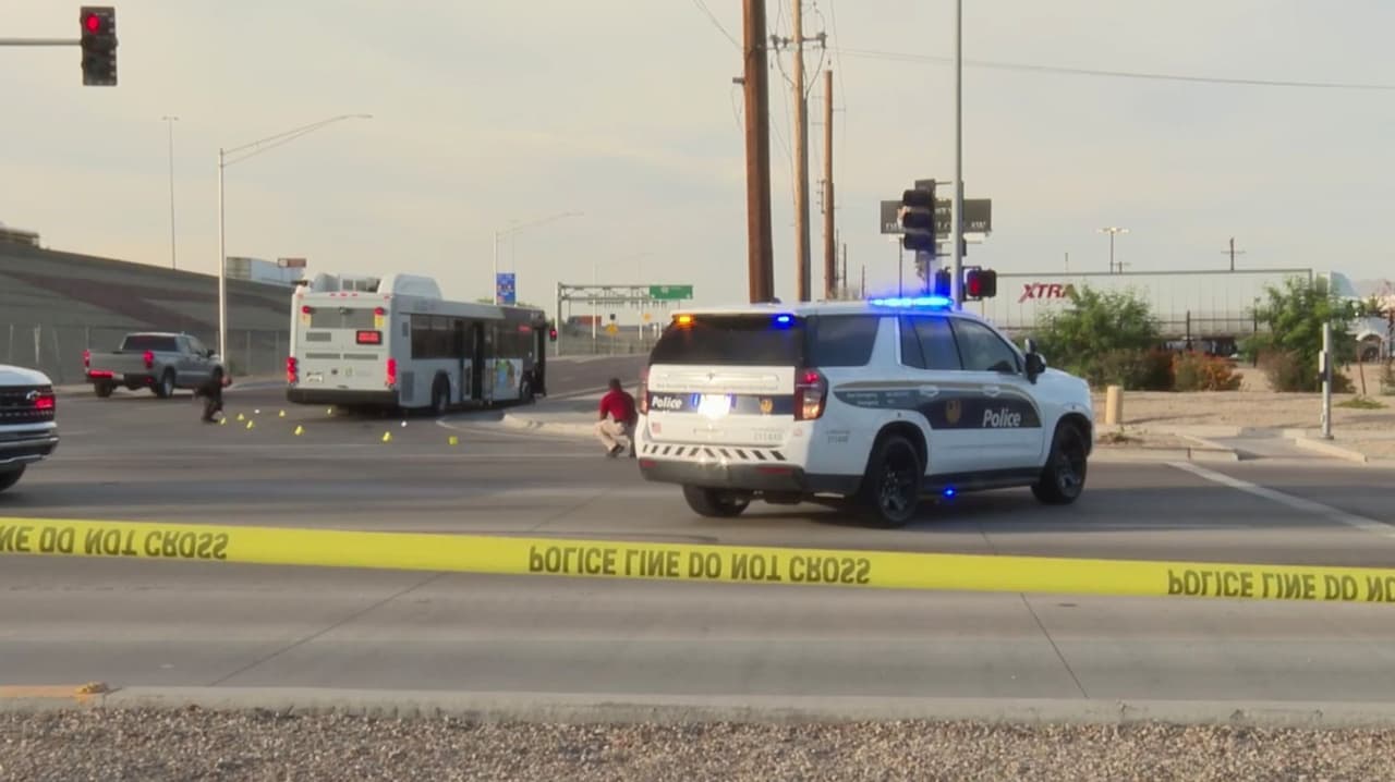 Murió una mujer tras ser atropellada por un autobús de la ciudad en Phoenix: Esto se sabe al momento