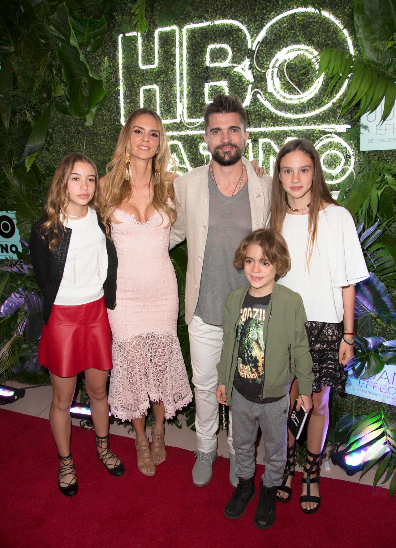 Karen y Juanes tienen tres hijos en común: Paloma, Luna y Dante.