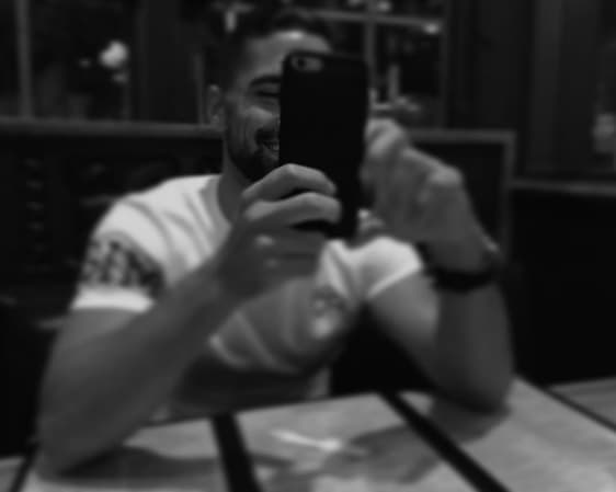 El joven futbolista también vive este momento con intensidad. La cantante mostró esta foto titulada "You". Con ello queda claro que una imagen dice más que mil palabras.