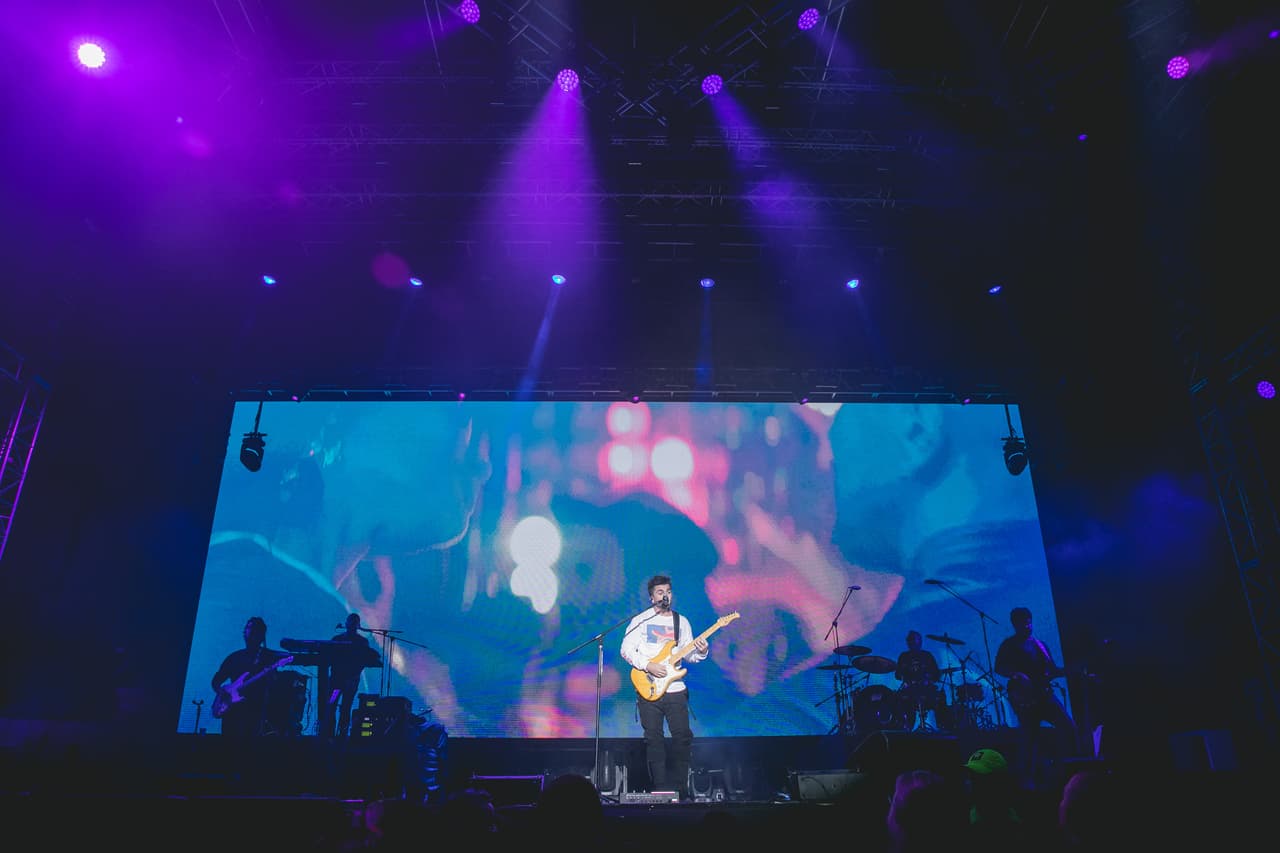 Y la frase que cerró con éxito la noche de Juanes: "Medellín, soy un hijo de esta tierra y quiero que les quede algo claro, desde siempre y para siempre: Mis planes son amarte".