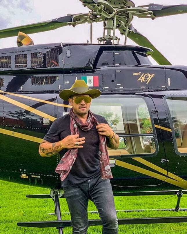 Mr. Tempo también aclaró que las indirectas publicadas por la cantante en Twitter no eran dirigidas a él.
<br>