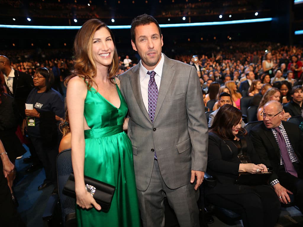 Pasaron tres añospara que le dieran la bienvenida a su primera hija, Sadie, el 6 de mayo del 2006. Dos años luego, nació Sunny, el 2 de noviembre del 2008.