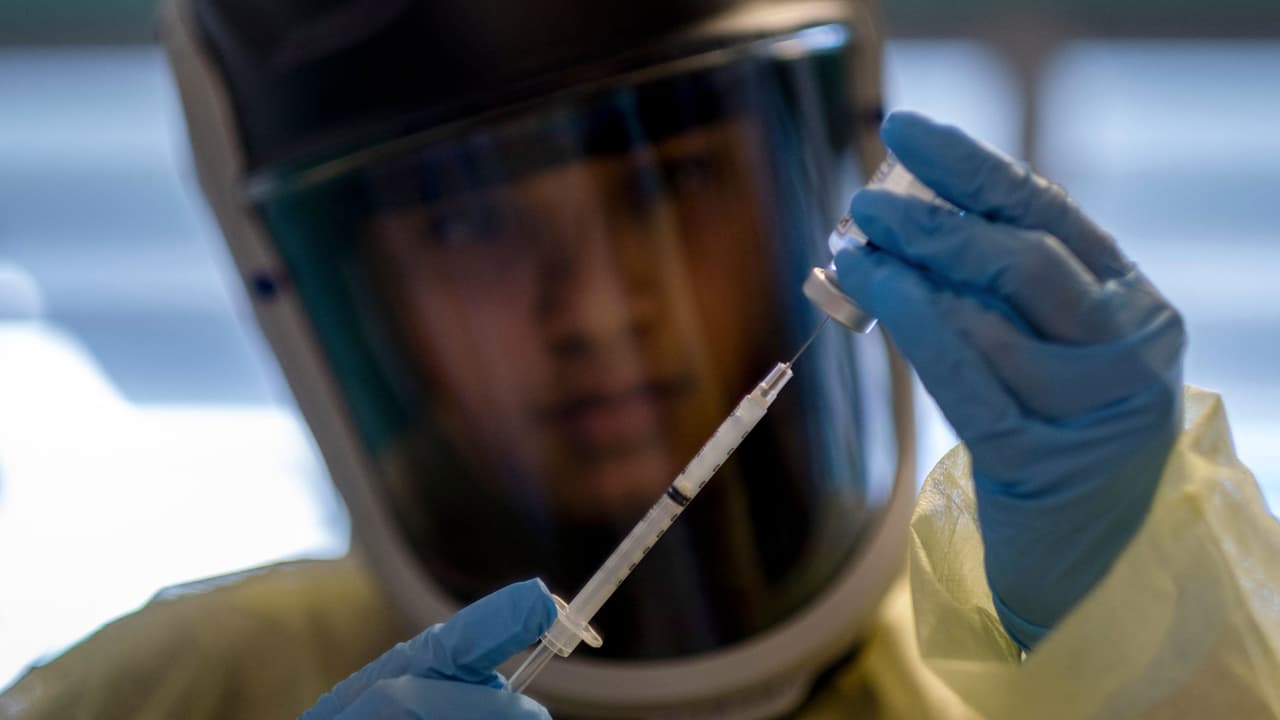 Con 13 fallecidos más, Puerto Rico supera los 3,100 a causa de la pandemia de covid-19