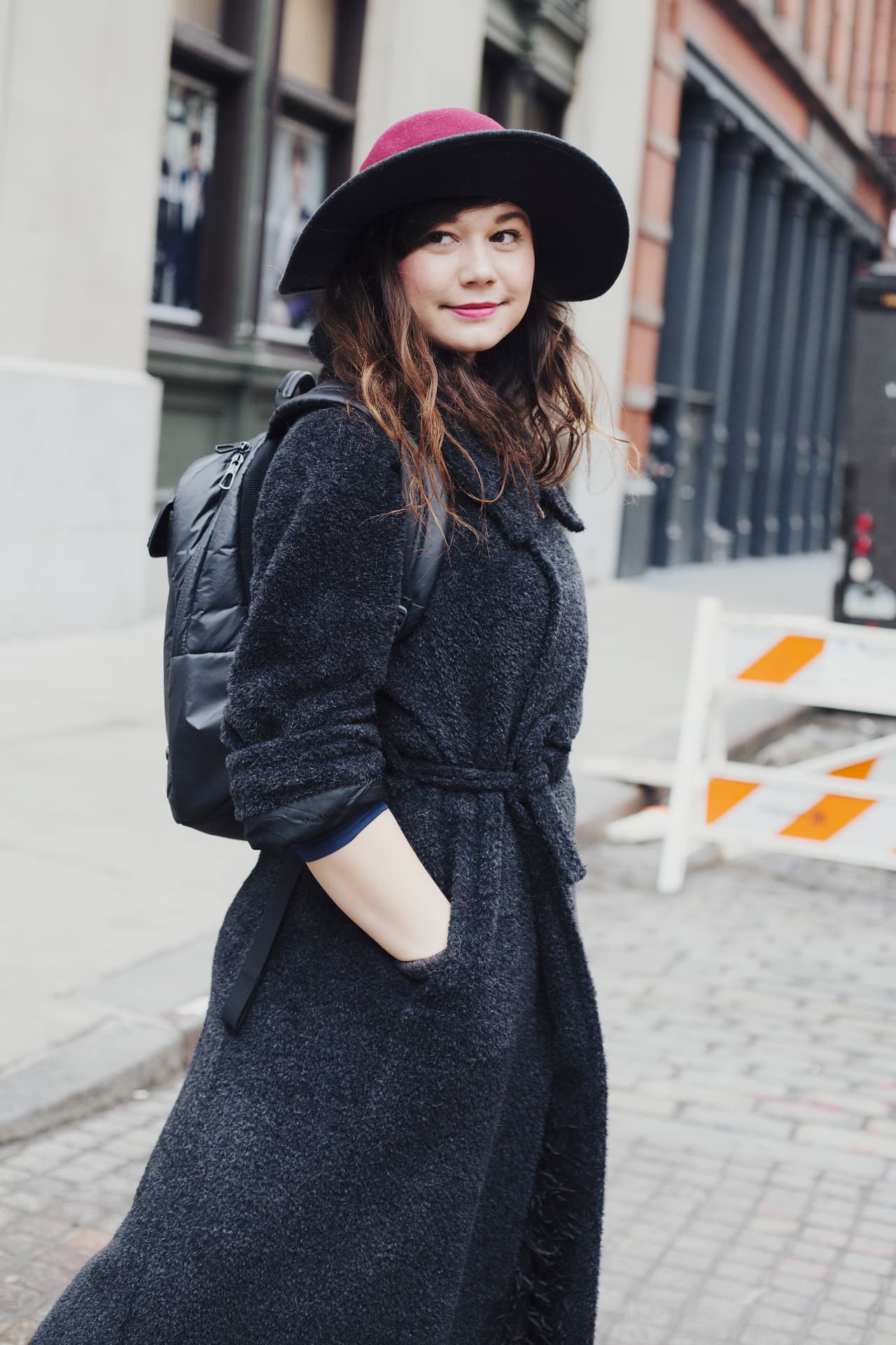 Muchos piensan que llevar un sombrero es una osadía, pero hoy en la calle empieza a ser el accesorio por excelencia.