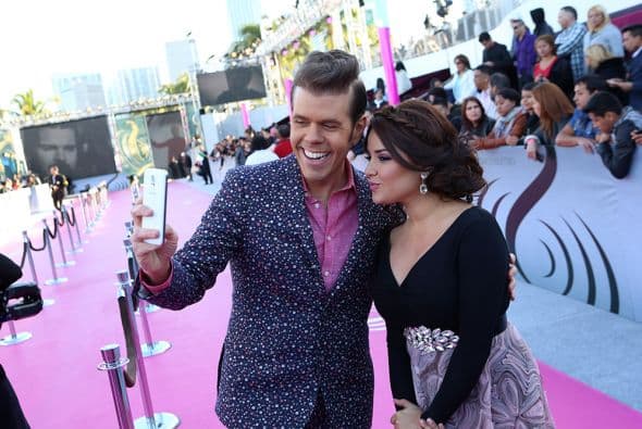 Otros que puseron el toque cool a la alfombra fueron Pérez Hilton y Gredmarie Colón.