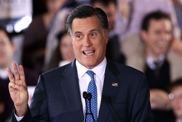 Romney dirigió el fondo de inversiones durante 15 años, donde acumuló fortuna y reputación hasta transformar a la firma en una de las más prestigiosas en Estados Unidos, y sólo la abandonó para convertirse en 1999 en presidente del Comité Organizador de los Juegos Olímpicos de Salt Lake City y salvar sus cuentas. "Pasé mi vida en el sector privado, nunca en el público. Quiero, con mi experiencia, ayudar a los estadounidenses", repitió constantemente, como un latiguillo, durante la campaña.