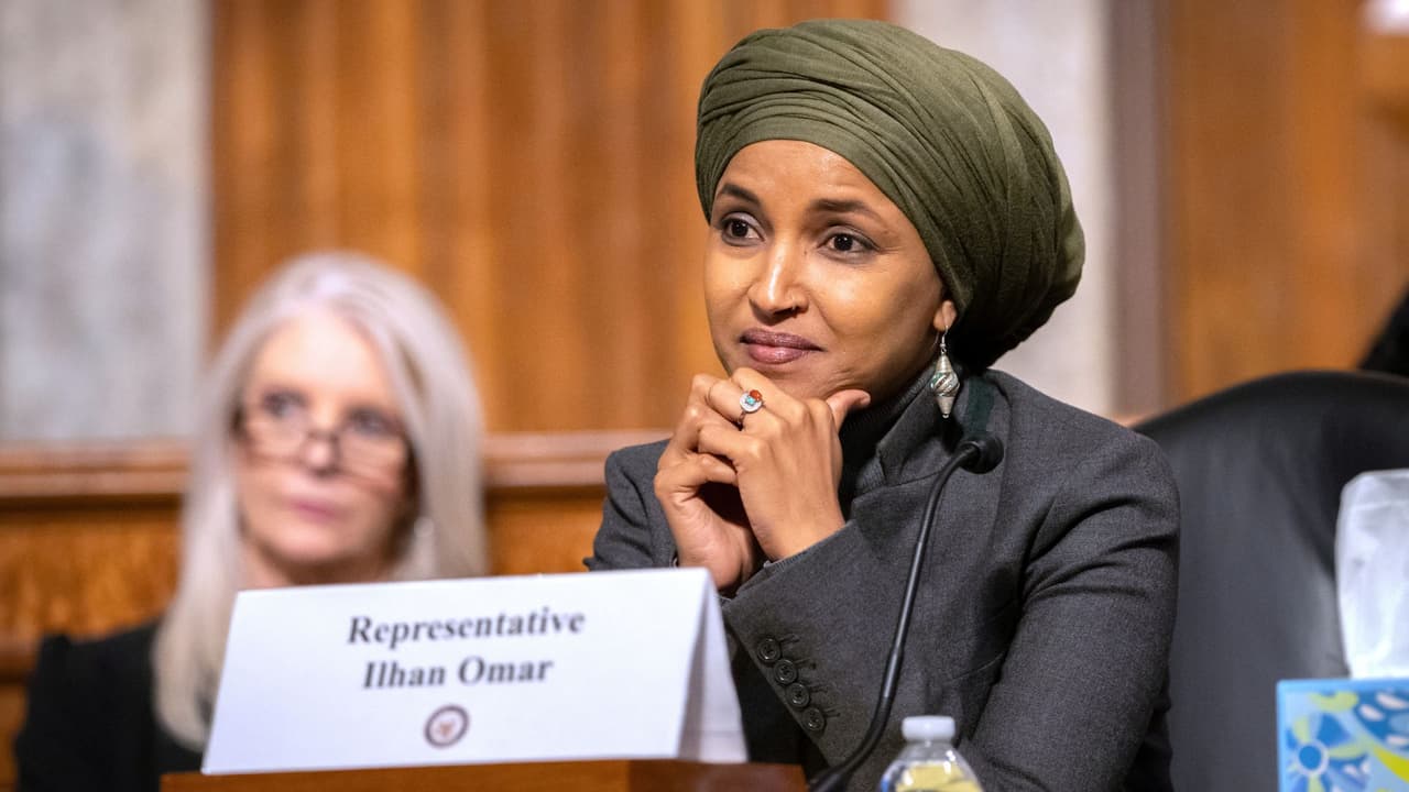 Lo último que se sabe sobre los agentes federales que registraron la casa de la representante demócrata Ilhan Omar