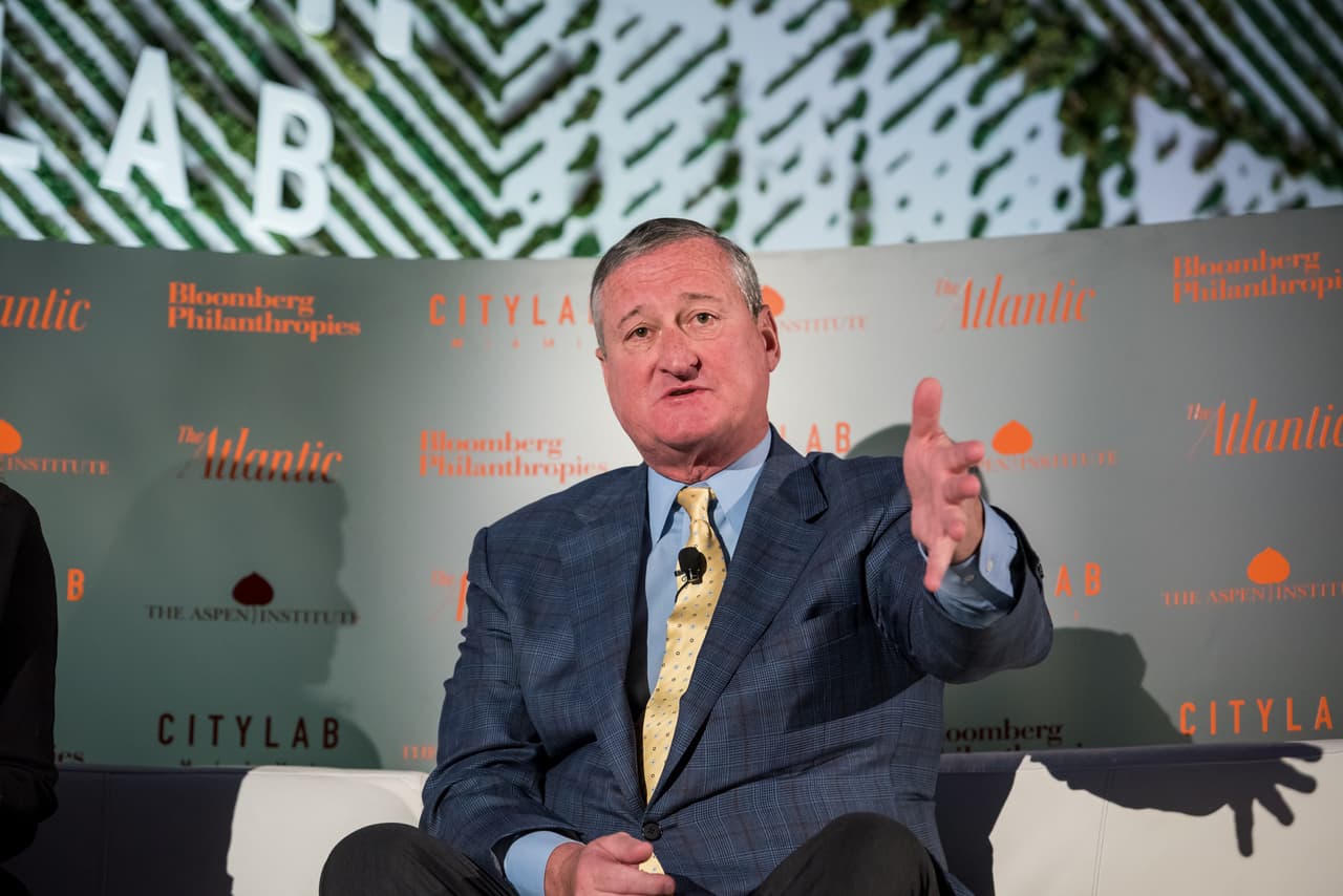 Este alcalde logró que se aprobara un impuesto a las bebidas azucaradas en su ciudad, así fue cómo lo hizo