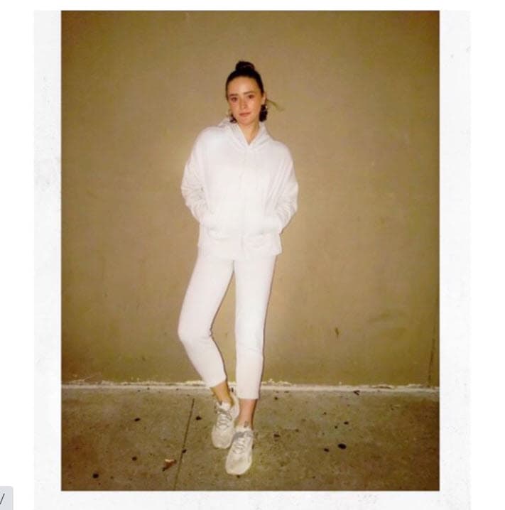 Eran los nietos y nietas de Biden que celebraban el anuncio de victoria de su abuelo y que estaba dándose a conocer en la televisión. Todos se apresuraron a compartirle la noticia y el momento fue captado en la ahora famosa foto.
<br>