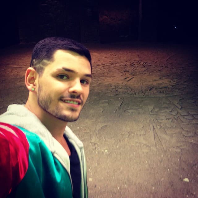 Pero las telenovelas mexicanas no las olvidó, en el 2008 participó en 'Un gancho al corazón' junto a 
<b><a href="http://www.univision.com/temas/sebastian-rulli">Sebastián Rulli</a></b> y 
<b><a href="http://www.univision.com/temas/danna-garcia">Danna García</a></b>.