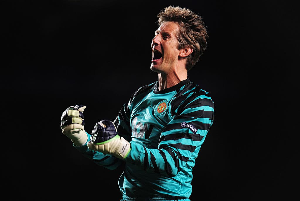 Edwin van der Sar, el portero que pasó por el Ajax y Manchester United, se retiró a los 41 años de las canchas.