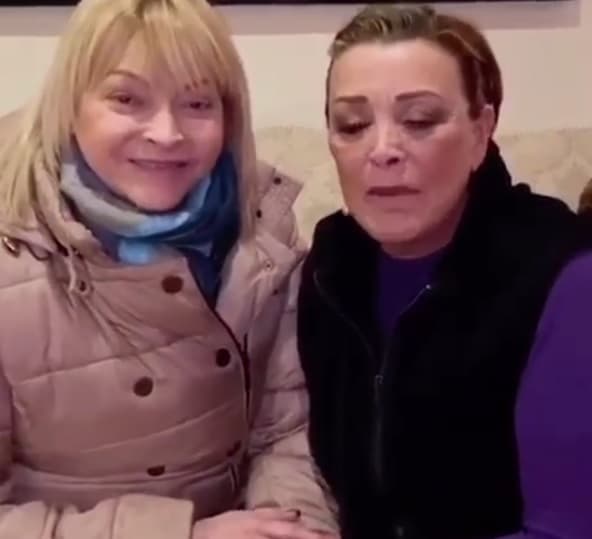 Las hermanas 
<b><a href="https://www.univision.com/temas/rocio-banquells" target="_blank">Rocío Banquells</a></b> y
<b> <a href="https://www.univision.com/temas/sylvia-pasquel" target="_blank">Sylvia Pasquel </a></b>protagonizaron un incómodo momento que involucró un tema que está en boga en varias partes del mundo: el uso del lenguaje inclusivo. 
<br>