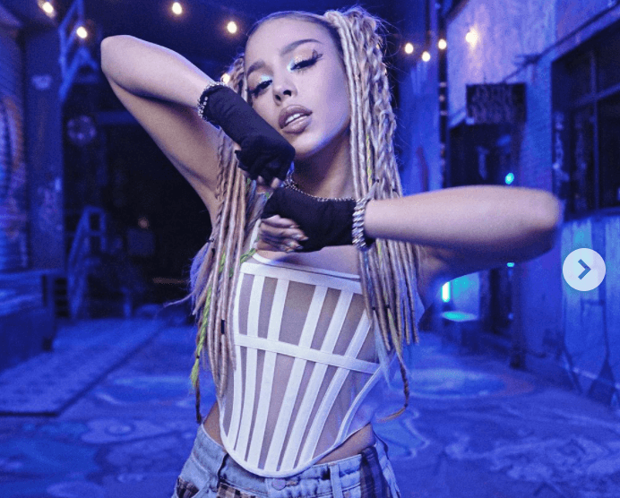 La cantante mexicana Danna Paola hará vibrar el escenario con una presentación espectacular. Este año, compite en la categoría ‘
<b>Mejor Álbum Vocal Pop</b>’.