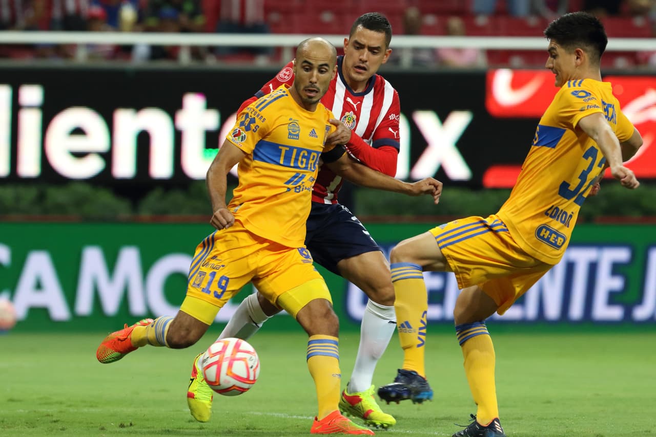 Tigres exhibió a Chivas en partido pendiente de la Jornada 9 del Apertura 2022 para cortar de tajo la racha del Rebaño de siete jornadas sin conocer la derrota en la Liga MX.