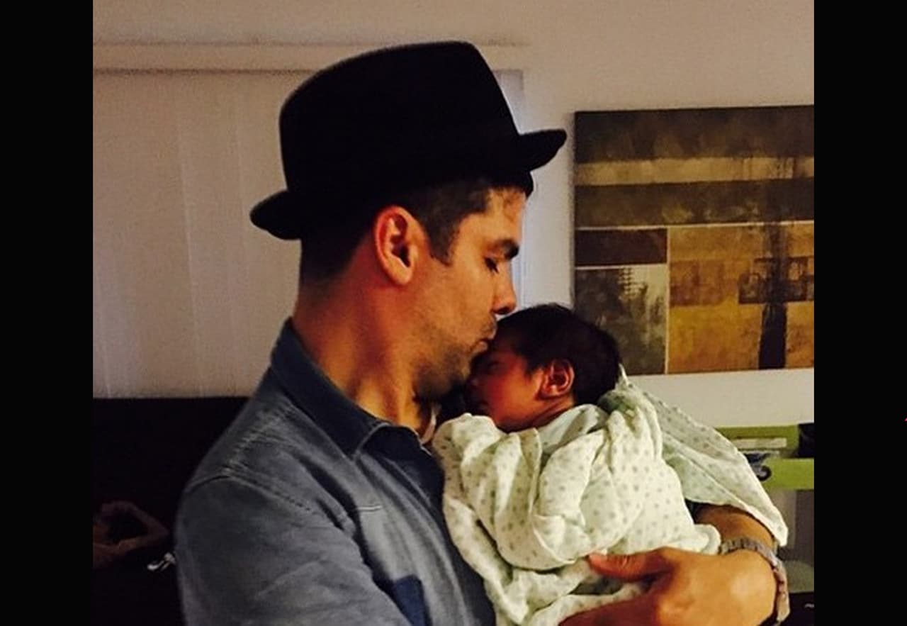 3. PAPI E HIJO. Annibal y su pequeño captados en una de las imágenes más tiernas que la ex reina de belleza tiene en sus redes.