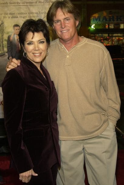 Pese a que aún los une el show de "Keeping Up With The Kardashians", Bruce tiene eventuales ofertas de trabajo.