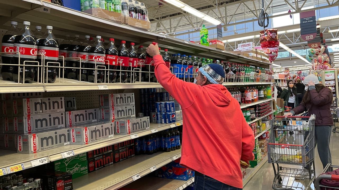 Durante este domingo se ha registrado mucha actividad en los superrmercados del sureste de Texas.
