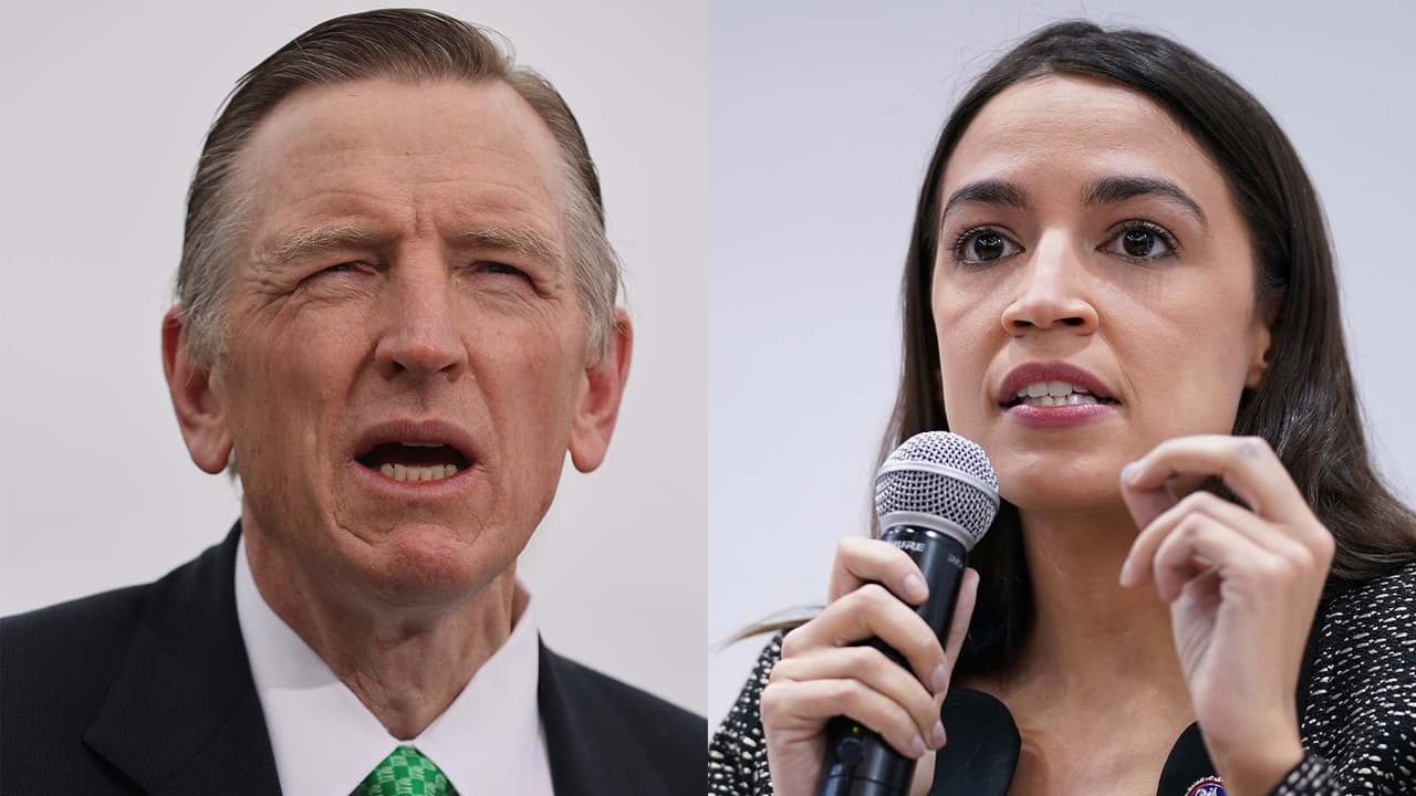 AOC responde a representante republicano por "espeluznante" video donde la ataca a ella y a Biden con espadas
