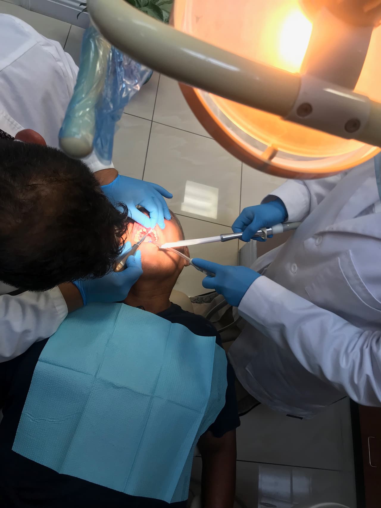 La historia conmovió a la comunidad de Los Ángeles quienes no dudaron prestar su ayuda para devolverle la sonrisa a Arcadio.