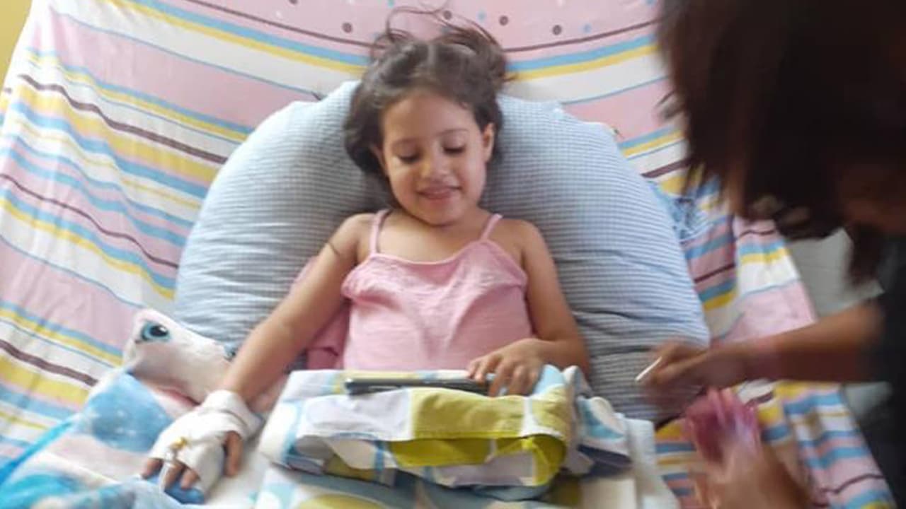 Ha tenido que ser hospitalizada varias veces en su natal Maracaibo, Venezuela.