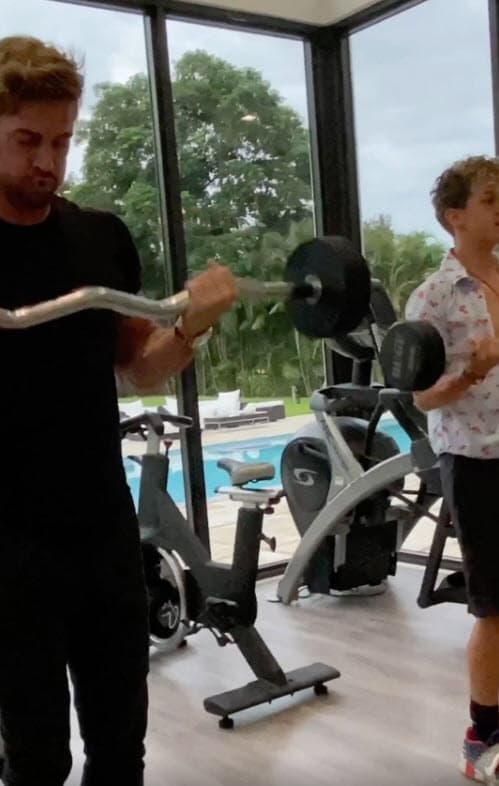 Tanto William como Elizabeth le apodan 'Toty'.