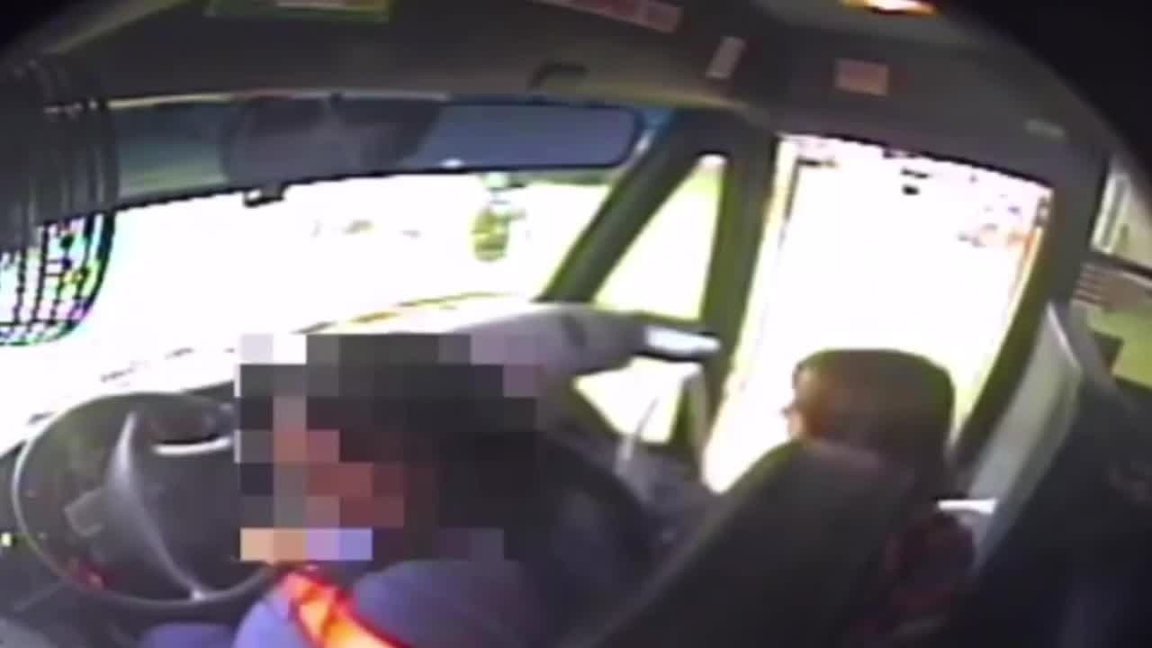 Revelan el video de la niña desaparecida en Carolina del Sur cuando se bajaba del autobús escolar