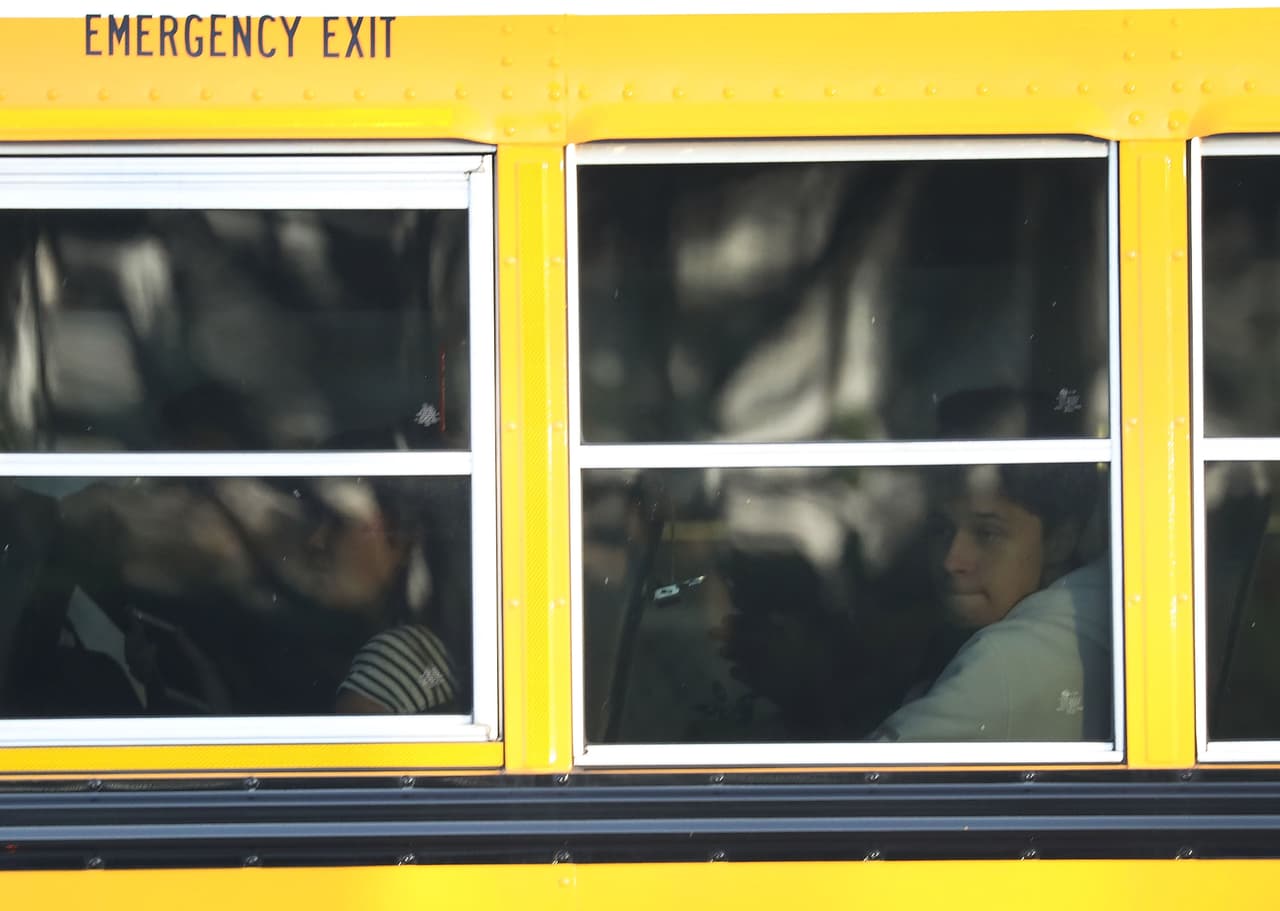 Madre culpa a escuela por el suicidio de su hijo de 10 años que era acosado por tener una enfermedad