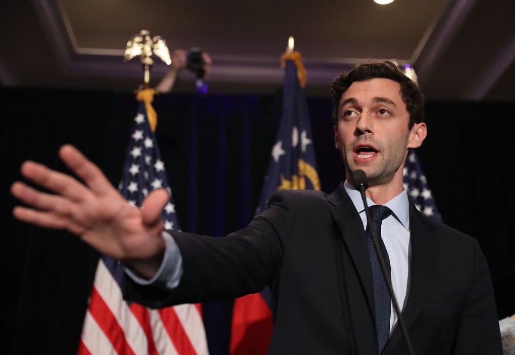 Jon Ossoff gana candidatura demócrata al Senado por Georgia, en primaria plagada de problemas