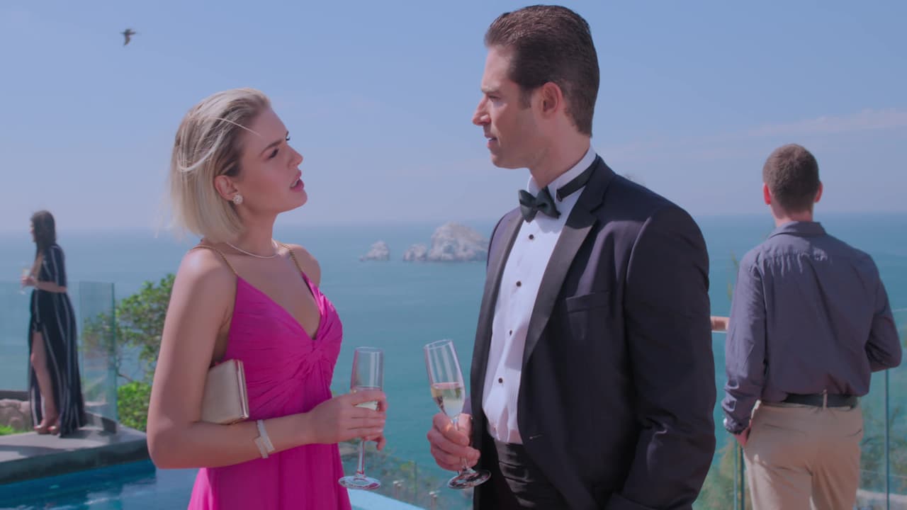 Miguel, quien no tiene idea de la industria cinematográfica, supo quién era la actriz gracias a que un día antes Adela le contó sobre la película que protagoniza.