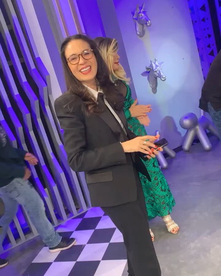 Tras el anuncio del retiro de 'La Vero',
<b><a href="https://www.univision.com/famosos/usuario-de-instagram-ofrecio-500-dolares-por-atentar-contra-la-vida-de-yolanda-andrade-fotos">Yolanda Andrade recibió amenazas</a></b> por parte de los seguidores de la actriz.